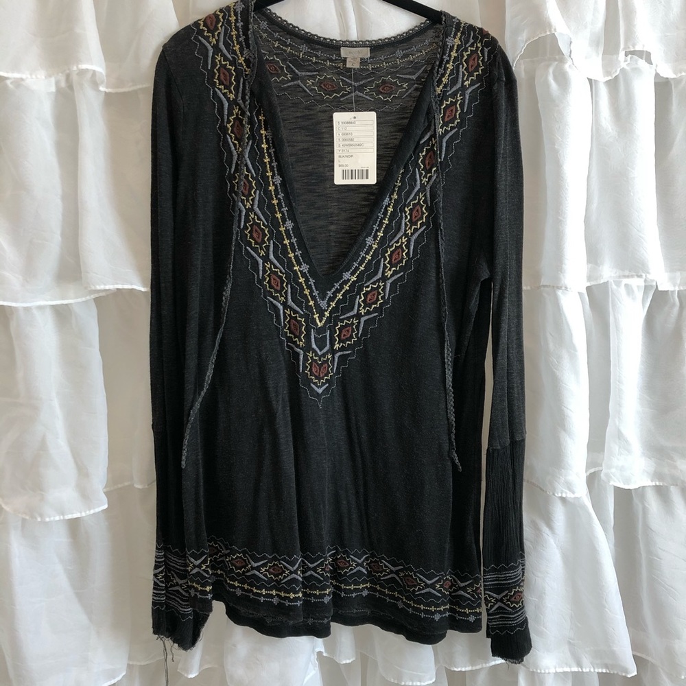 NWT Urban Outfitters Bell Sleeve Top